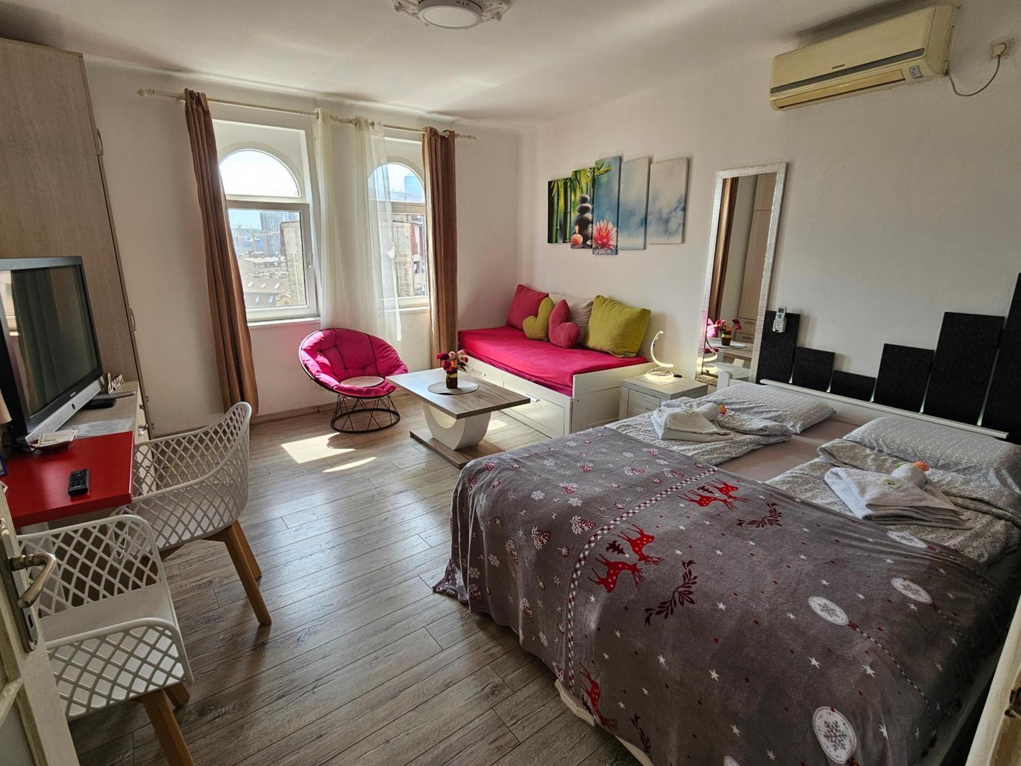 Matea Apartman Βελιγράδι Εξωτερικό φωτογραφία